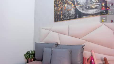  Dahiana   online show from 11-28-25, 11:35