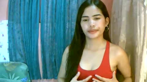Im Dahlia online show from 04-12-26, 12:21