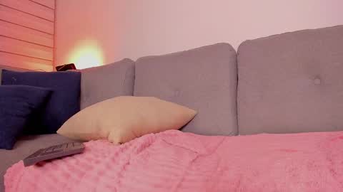 Snapshot of dahliabrowniee chatting on 01-26-25, 09:19 Dahli online show from 01-26-25, 09:19