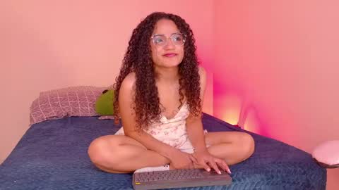 Dahli online show from 06-07-26, 03:21