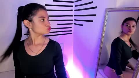 Snapshot of dahliacielo chatting on 05-30-26, 12:46 Dahlia Cielo online show from 05-30-26, 12:46