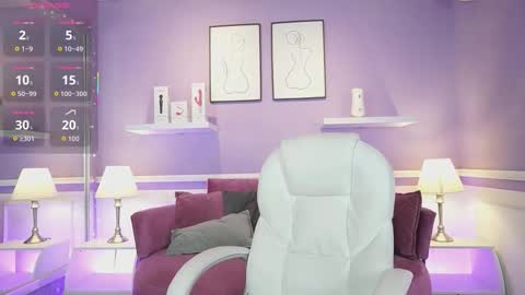 Dahlia Grey online show from 09-22-25, 11:34