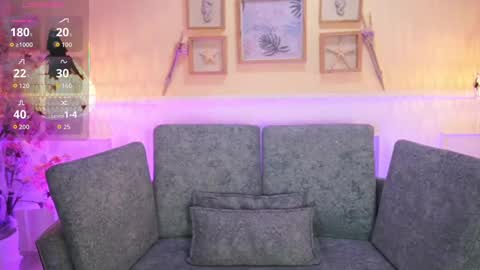 Dahlia Grey online show from 10-09-25, 11:41