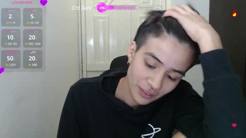 Snapshot of dahliarios chatting on 12-17-24, 05:07 lorena online show from 12-17-24, 05:07