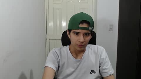 Snapshot of dahliarios chatting on 01-24-25, 12:31 lorena online show from 01-24-25, 12:31