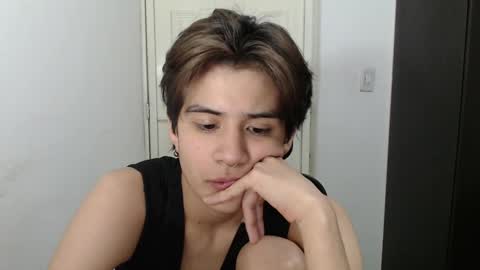 Snapshot of dahliarios chatting on 01-27-25, 03:37 lorena online show from 01-27-25, 03:37