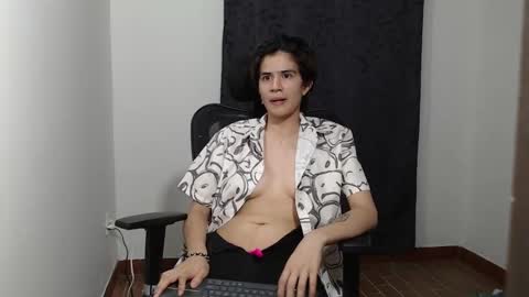 Snapshot of dahliarios chatting on 03-09-25, 03:32 lorena online show from 03-09-25, 03:32