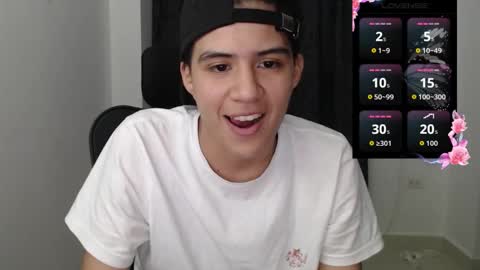 Snapshot of dahliarios chatting on 12-20-25, 11:34 lorena online show from 12-20-25, 11:34