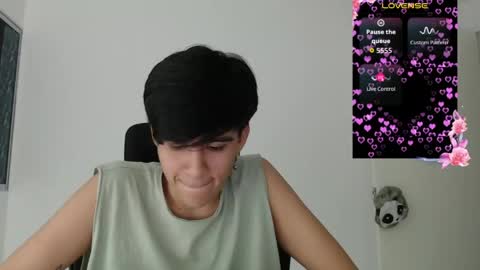 lorena online show from 04-23-26, 04:35