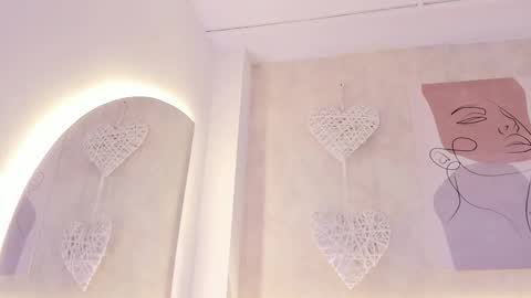 Daiana online show from 10-26-25, 08:04