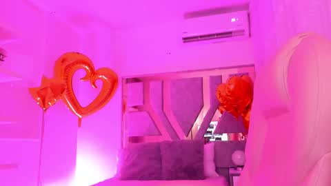 Snapshot of daila_01 chatting on 02-25-25, 03:20 Daila online show from 02-25-25, 03:20