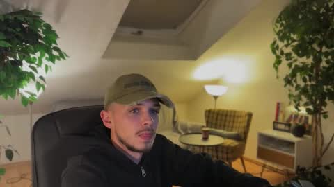 Daimon  online show from 11-14-25, 12:20