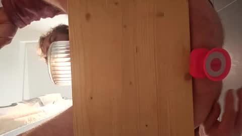 Snapshot of daims96 chatting on 12-16-25, 09:25 daims96 online show from 12-16-25, 09:25