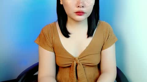 Snapshot of dainaxoxoxo chatting on 02-24-26, 09:35 Diana online show from 02-24-26, 09:35