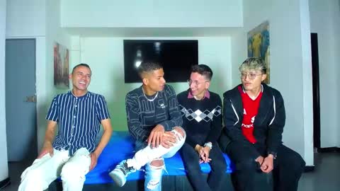 Snapshot of daiquirie chatting on 10-04-25, 01:09 daiquirie online show from 10-04-25, 01:09