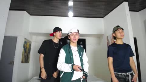 Snapshot of daiquirie chatting on 11-07-25, 12:38 daiquirie online show from 11-07-25, 12:38