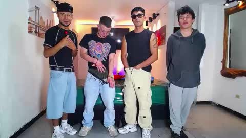 Snapshot of daiquirie chatting on 12-01-25, 10:26 daiquirie online show from 12-01-25, 10:26