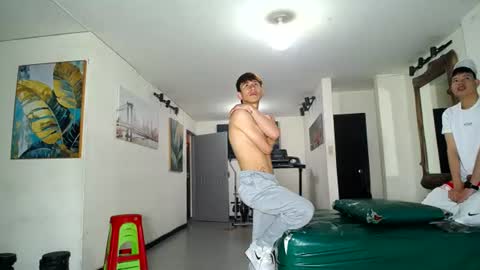 Snapshot of daiquirie chatting on 07-28-26, 12:48 daiquirie online show from 07-28-26, 12:48