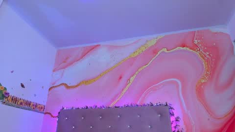 Snapshot of daisy__rose chatting on 02-11-25, 10:59 Dai online show from 02-11-25, 10:59