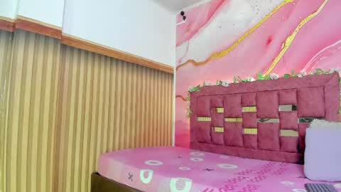 Snapshot of daisy__rose chatting on 07-24-26, 02:53 Dai online show from 07-24-26, 02:53