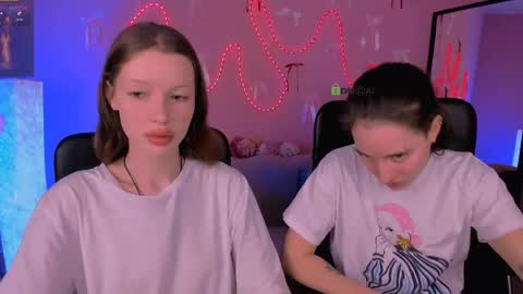 Snapshot of daisy_baby_ chatting on 03-20-26, 08:14 daisy online show from 03-20-26, 08:14