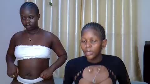 Snapshot of daisy_bunnie chatting on 09-27-25, 06:24 daisy online show from 09-27-25, 06:24