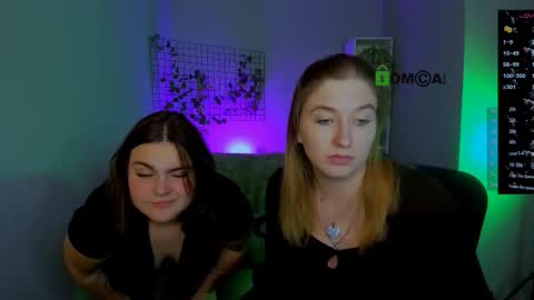 Little Di online show from 09-16-25, 08:43