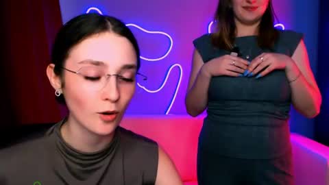 Little Di online show from 06-14-26, 02:24