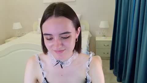 Snapshot of daisy_heart chatting on 06-11-26, 04:54 Daisy online show from 06-11-26, 04:54