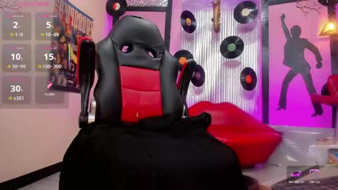 daisy_jonexxx22 online show from 04-14-26, 03:34