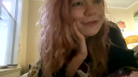 DaisyB3 online show from 02-08-25, 12:17