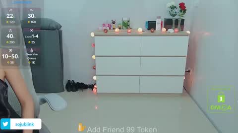 Snapshot of daisybean chatting on 02-17-25, 04:15 Daisy online show from 02-17-25, 04:15