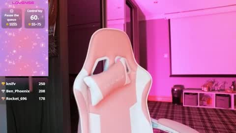Snapshot of daisydeliciousxx chatting on 01-20-25, 12:28 DaisyDeliciousxx online show from 01-20-25, 12:28