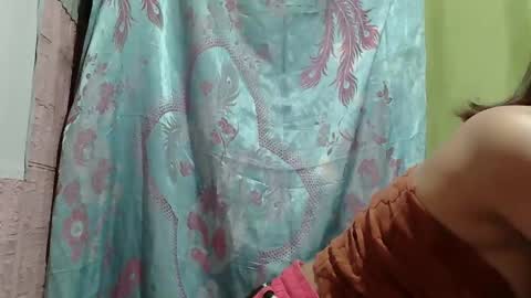 Daisy online show from 10-28-25, 02:31