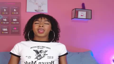 Snapshot of daisytaylor_ chatting on 02-26-25, 11:15 Daisy online show from 02-26-25, 11:15