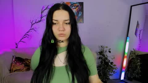 Snapshot of daisyy_naughty chatting on 10-07-25, 06:10 daisy online show from 10-07-25, 06:10
