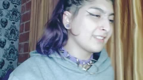 Snapshot of dak_7 chatting on 02-01-25, 04:46 -- -- help me reach 100 hands up online show from 02-01-25, 04:46