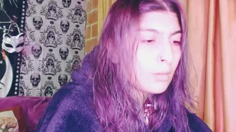 Snapshot of dak_7 chatting on 02-07-25, 06:03 -- -- help me reach 100 hands up online show from 02-07-25, 06:03