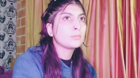 Snapshot of dak_7 chatting on 02-10-25, 04:08 -- -- help me reach 100 hands up online show from 02-10-25, 04:08