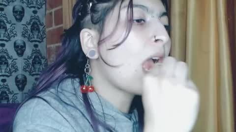 Snapshot of dak_7 chatting on 02-12-25, 07:02 -- -- help me reach 100 hands up online show from 02-12-25, 07:02