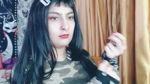 Snapshot of dak_7 chatting on 03-07-25, 05:40 -- -- help me reach 100 hands up online show from 03-07-25, 05:40