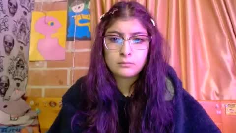 Snapshot of dak_7 chatting on 09-16-25, 02:23 -- -- help me reach 100 hands up online show from 09-16-25, 02:23