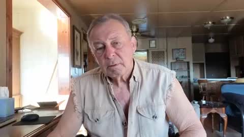 dakit online show from 10-18-25, 03:24