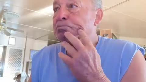 Snapshot of dakit2 chatting on 05-17-26, 02:24 dakit online show from 05-17-26, 02:24