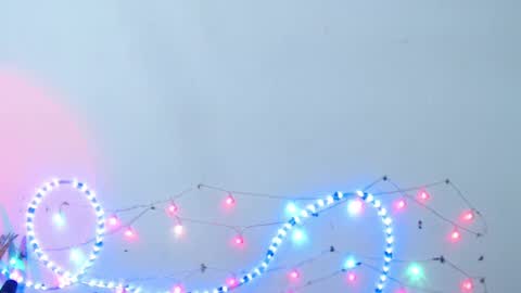 Snapshot of dakkotta_curvy chatting on 01-21-25, 07:47 VALENTINA online show from 01-21-25, 07:47