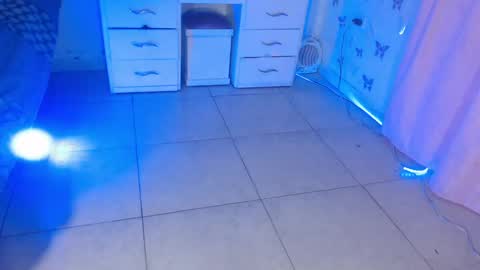 Snapshot of dakkotta_curvy chatting on 06-04-26, 08:09 VALENTINA online show from 06-04-26, 08:09