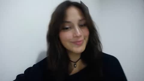 Snapshot of dakota01_ chatting on 09-19-25, 04:18 IG dakotasofiaa online show from 09-19-25, 04:18