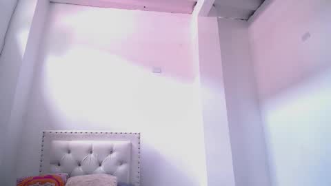 Dakota and Aron online show from 03-26-26, 04:01