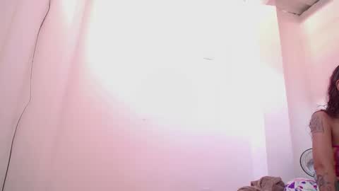 Dakota and Aron online show from 04-19-26, 02:49