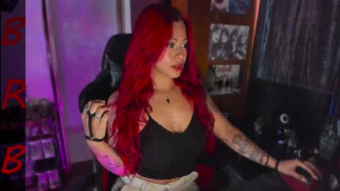 Snapshot of dakota_crab chatting on 01-14-25, 10:02 Dakota Crab online show from 01-14-25, 10:02